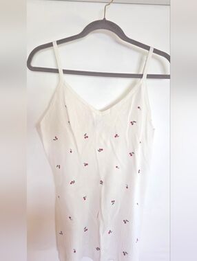 torrid White Ribbed Cherry-Print Cami